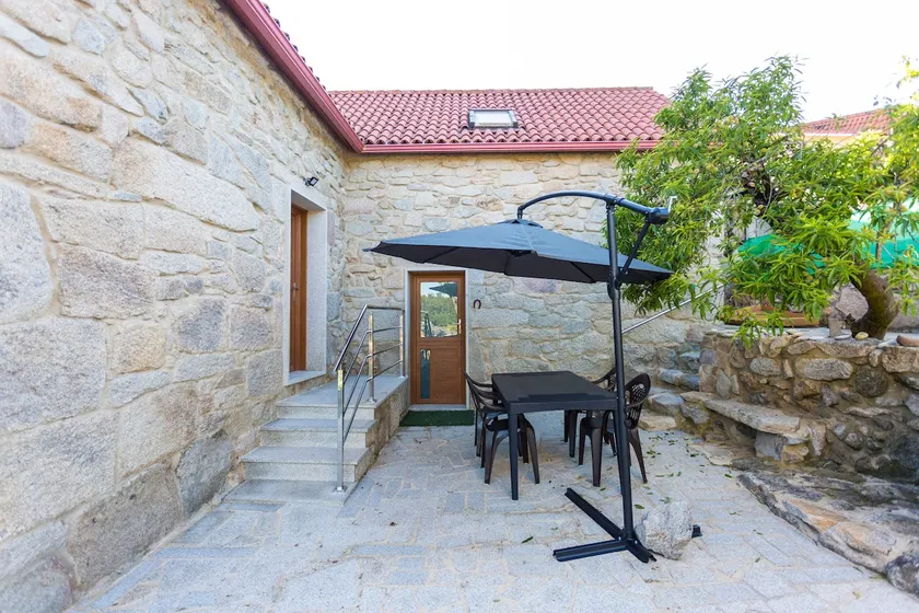”O forno de leña” Country House - Image 1