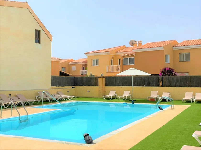 Sunset Beach 4 Bedroom Villa 200m to Beach+Fast WIFI - Image 1
