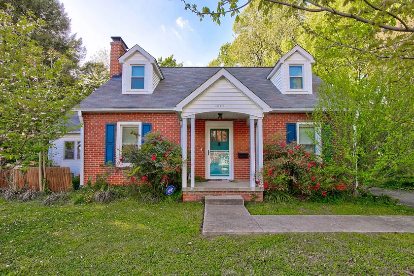 *CHARMING* 3bd dogfriendly entire HOME close to DT - Image 1