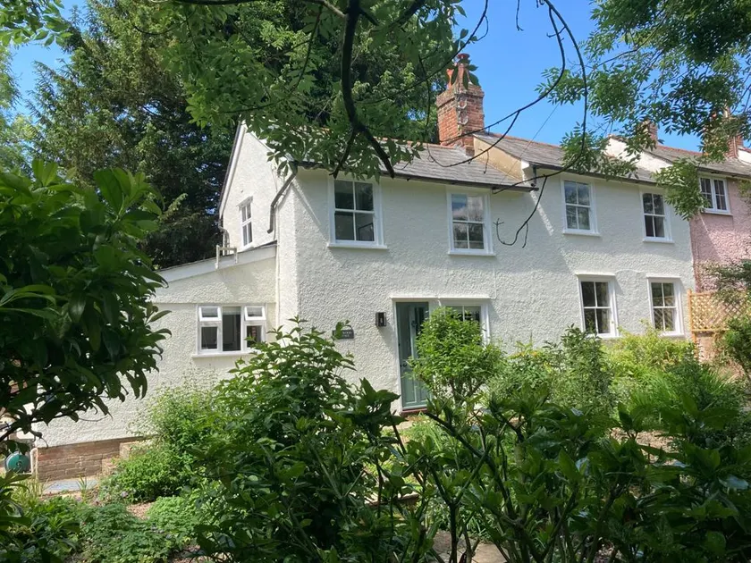 Wrenwood Cottage - quiet, riverside retreat - Image 1