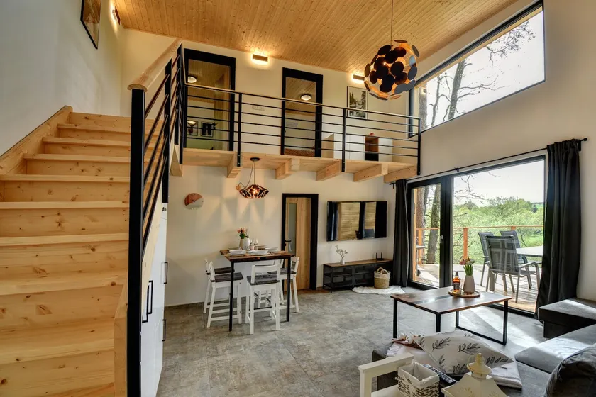 Riverside Cabin - Image 1