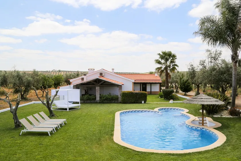 Monte da Eira Nova • Pool • Wi-Fi • Isolated - Image 1