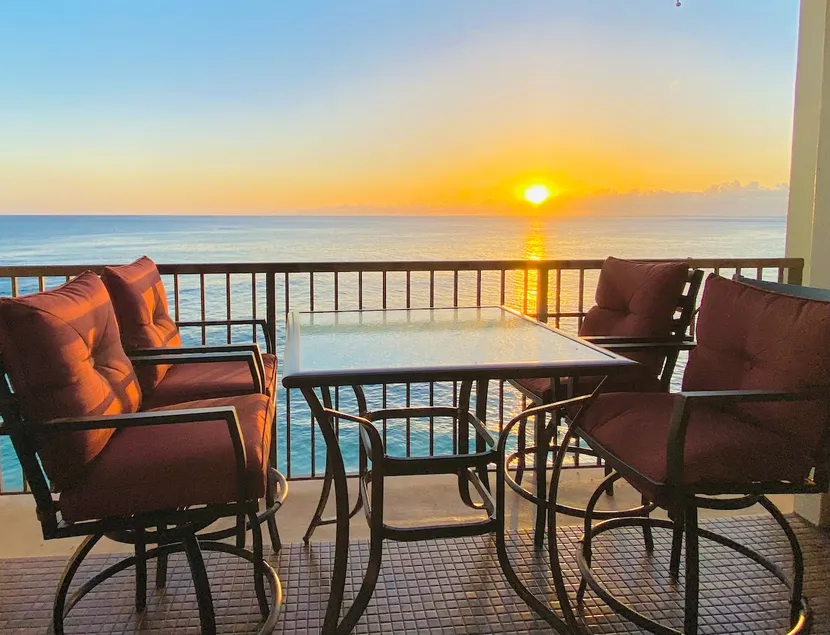 Magical Ocean Front. Pool. Hot-Tub. Private Beach - Image 1