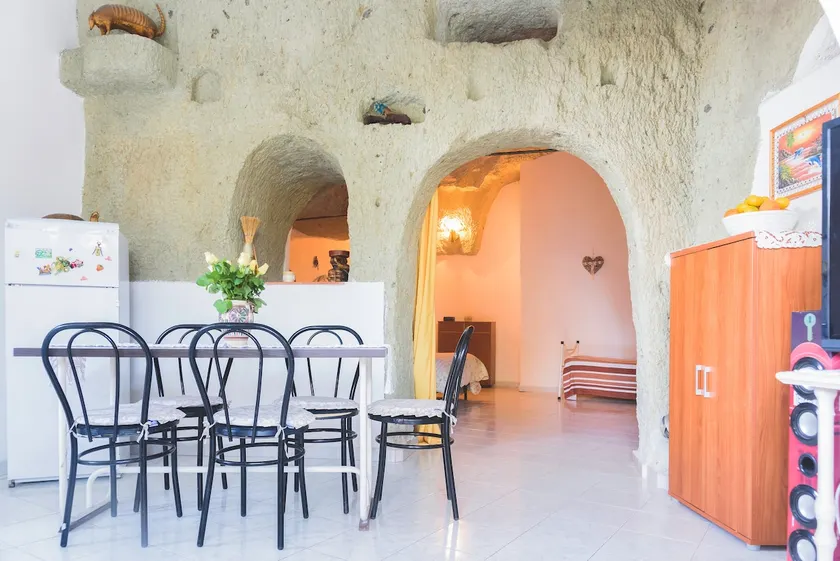 Apartment in green Ischitana tuff stone, Forio - Image 1