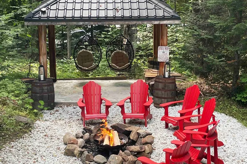 Lake + Ski | Sir Sam's Slopeside | Hot Tub | - Image 1