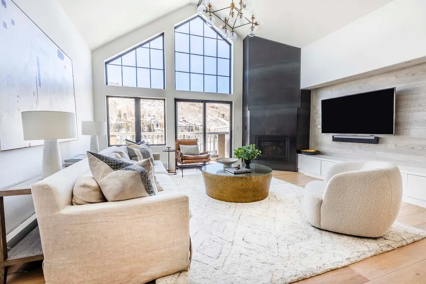 Modern Mountain Luxury Penthouse in Beaver Creek - Image 1