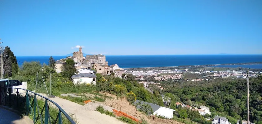 Superbe T3 en villa , entree sud de bastia ( Furiani ) - Image 1