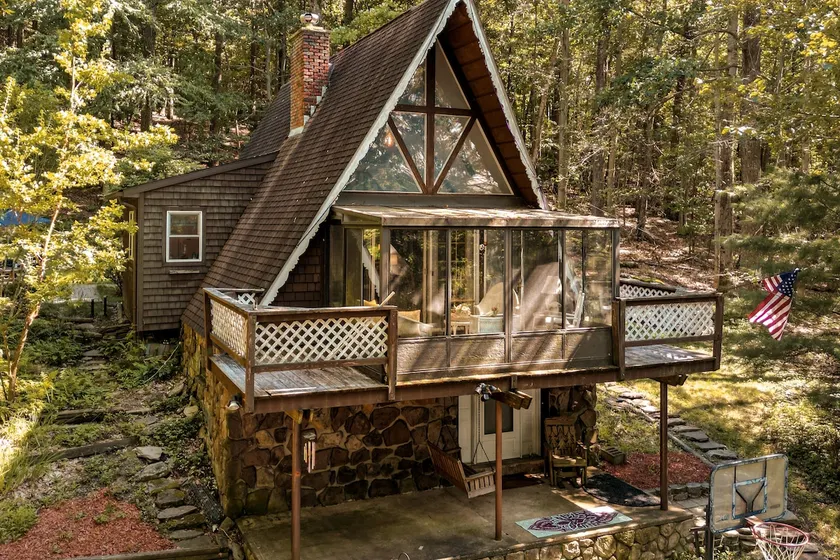 Escape in our Rain-Forest A Frame Cabin-Retreat w/ Private Hot Tub - Image 1