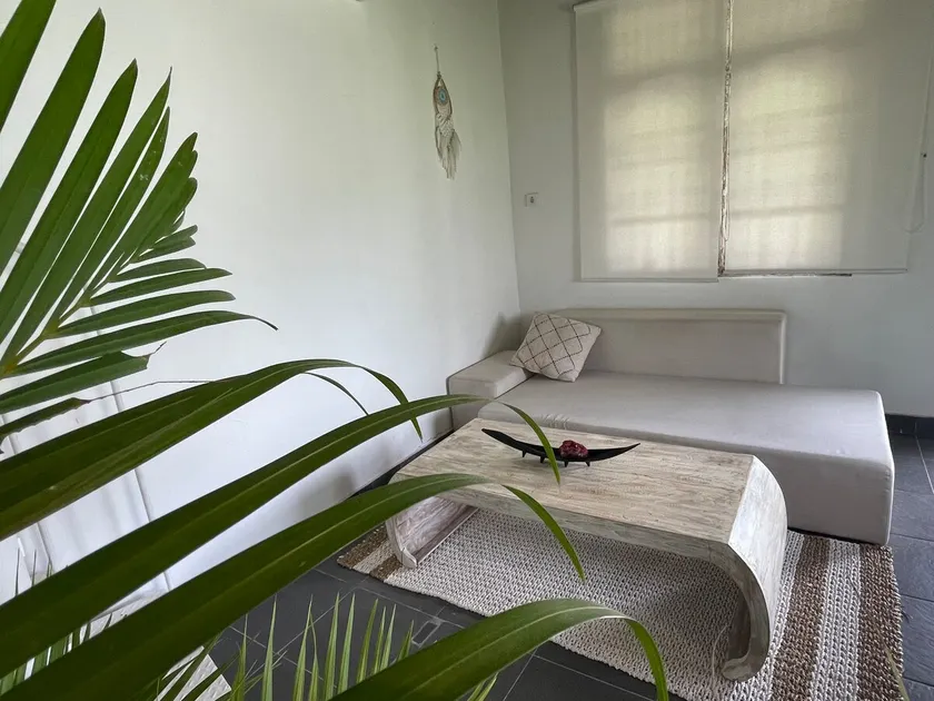 Hola villa 4 | 1 Bedroom villa with shared pool - Image 1