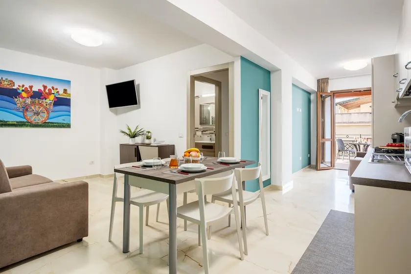 Azzurra Apartments - Image 1