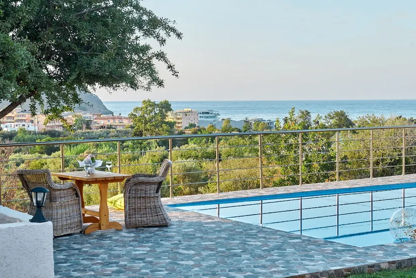 Villa Rose georgioupolis - Image 1