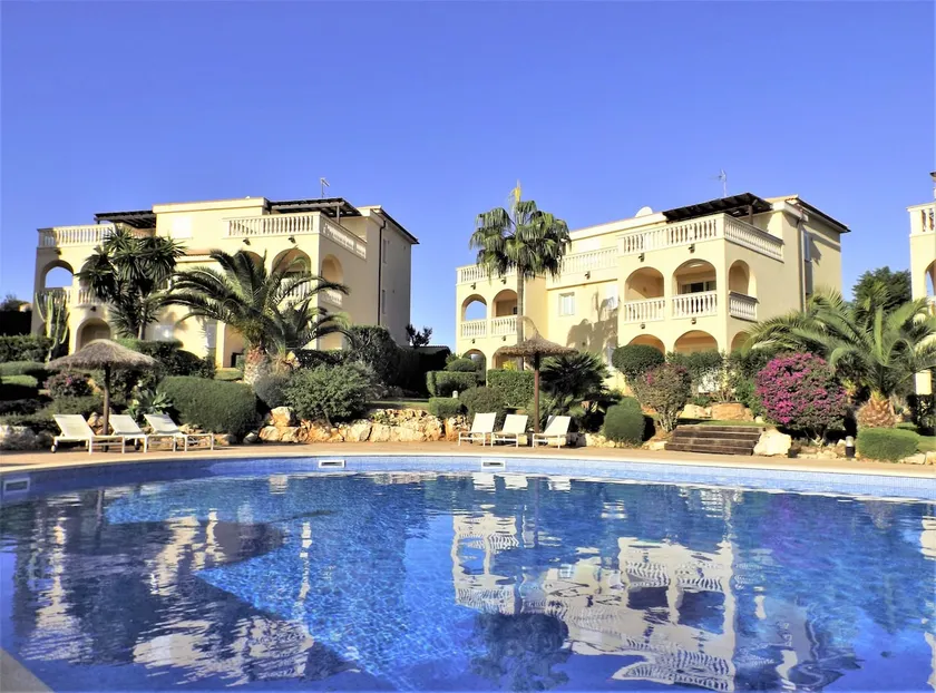 Apartment with terrace and pool near Porto Cristo - Image 1