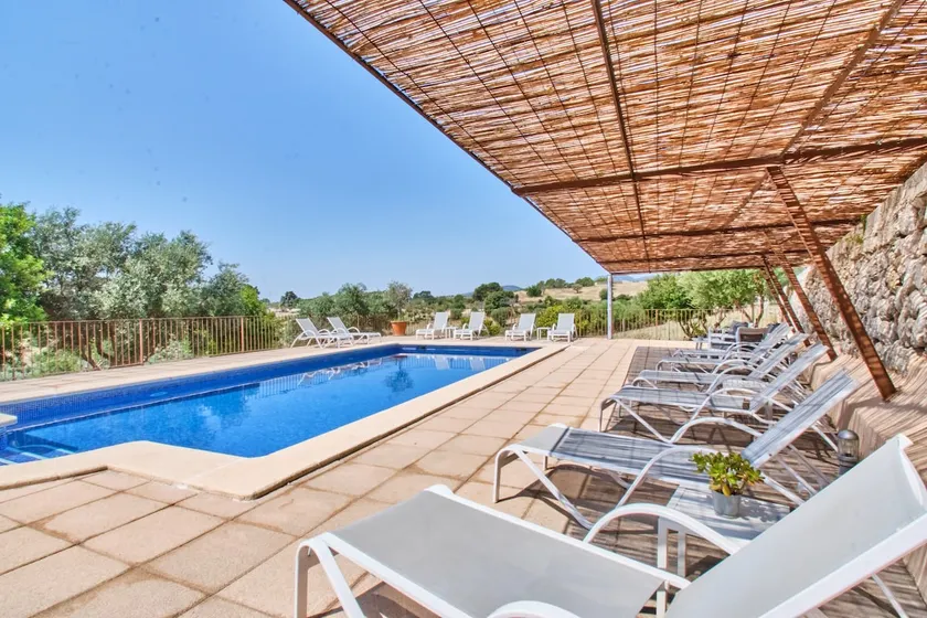 Can Riera house with shared pool - Image 1
