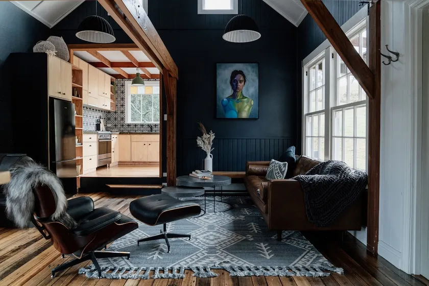 Felons Corner Stunning Boutique Wilderness Stay - Image 1
