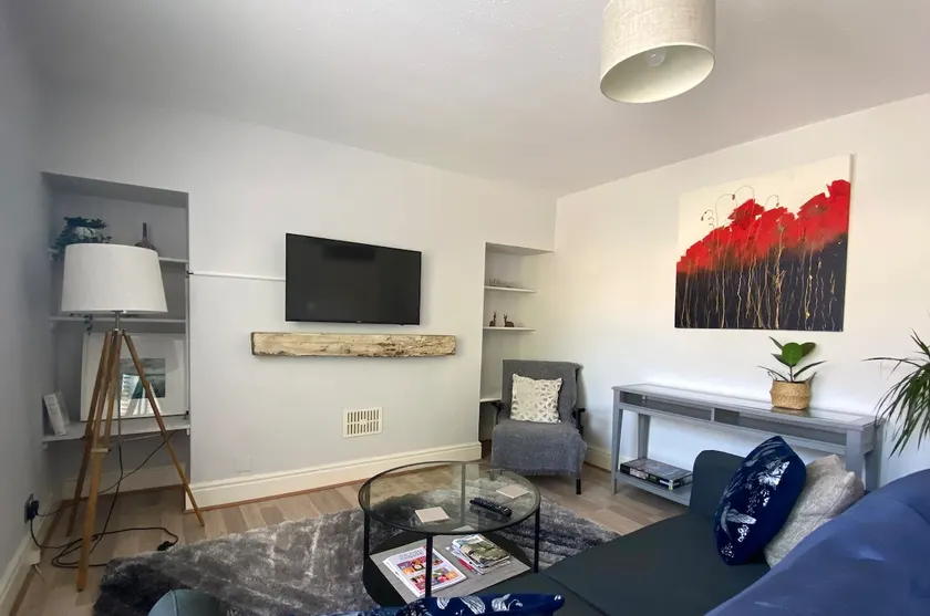 Pulteney Road Apartment - Image 1