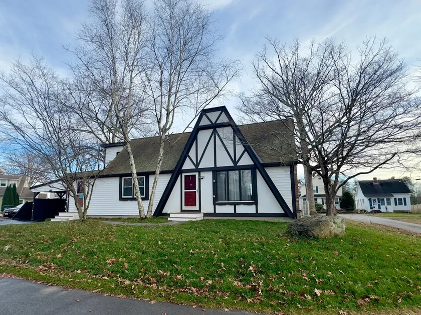 Webster Lake - 3BR / 2 BATH Apartment - Image 1