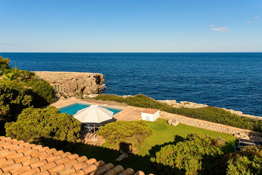 Can Pujades, spectacular frontline Cala d'Or. - Image 1