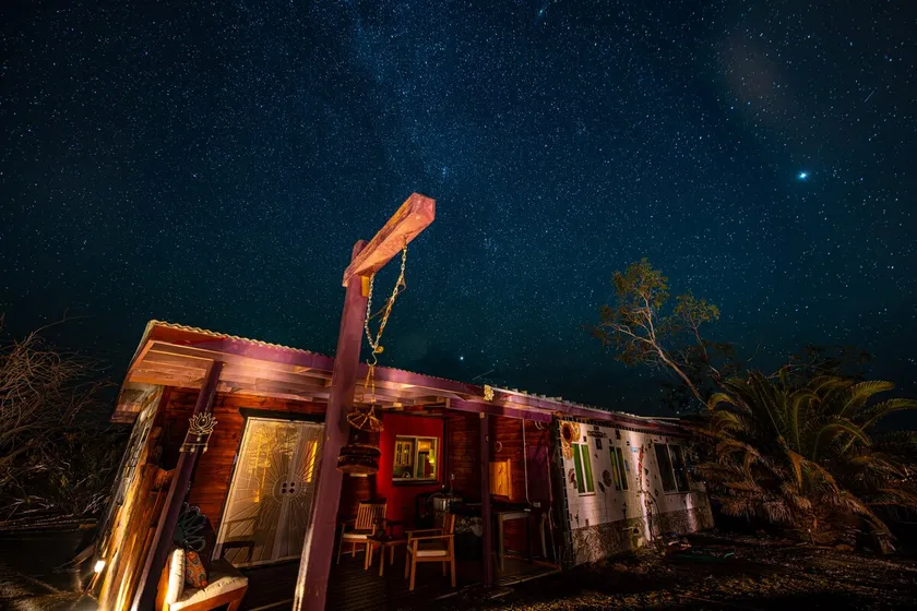 The Kaleidoscope Den, Secluded Stargazing w Pool - Image 1
