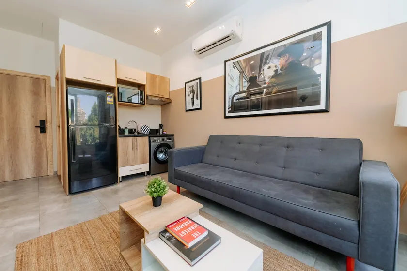 Brassbell Zamalek Jeddah 1BR – Garden View - Image 1