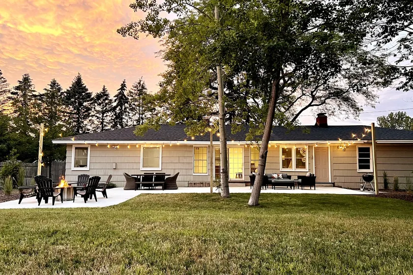 Lakefront Home: Hot Tub & Private Beach - Image 1