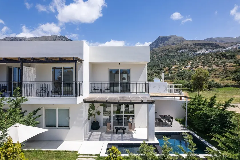 Vivenda privada com belo jardim - Image 1
