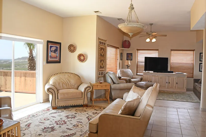 Southwest Masterpiece with Incredible Views - Image 1