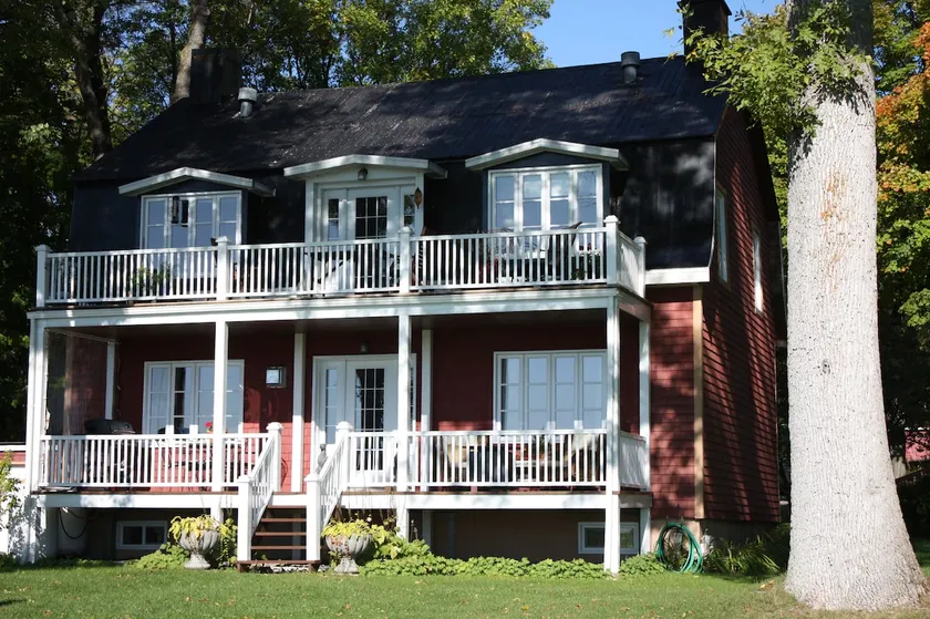 Le 98, an apartment on the river. - Image 1