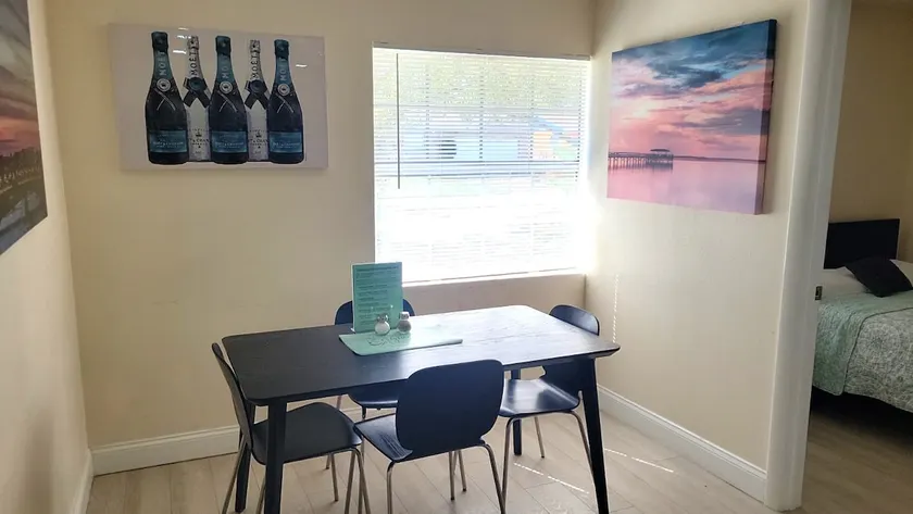 Comfortable 2 Bedrooms Apartment - Image 1