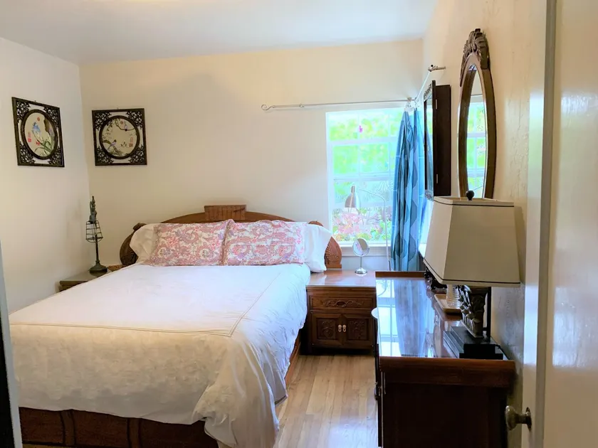 Private & Cozy Duplex House 2 Blocks to BART - Image 1