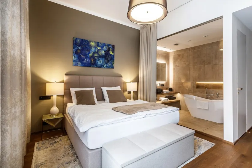 Luxury Prague Riverside Apartment - 3 bedrooms - Image 1