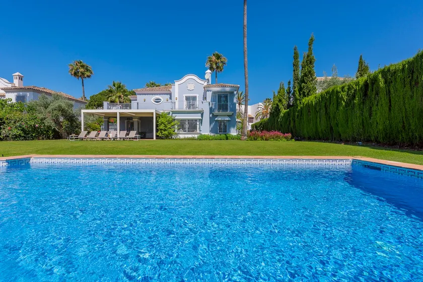 Lyxhem i Guadalmina Baja - Image 1