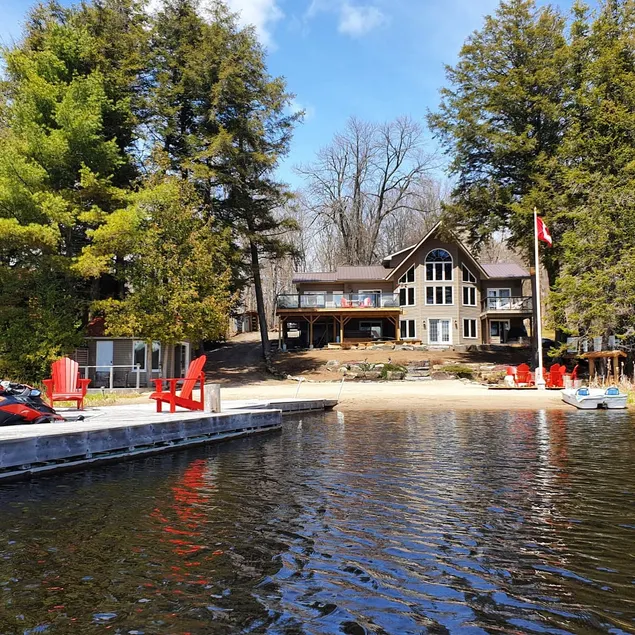 Dream Four Season Cottage sur le lac Mirage Près de Huntsville, Ontario - Image 1