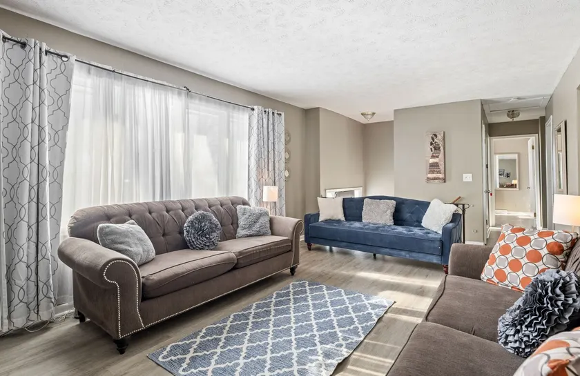 Spacious 5BR | Pets Stay Free | Sleeps 12 - Image 1