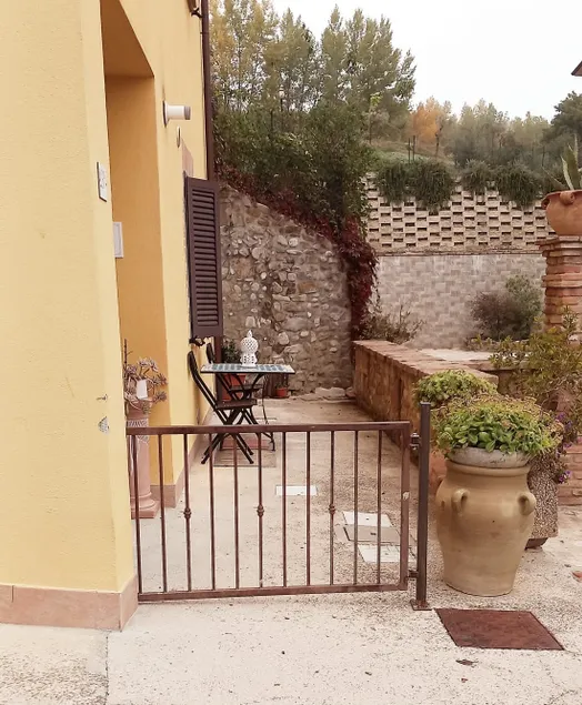 ... LA CASINA .... - Image 1