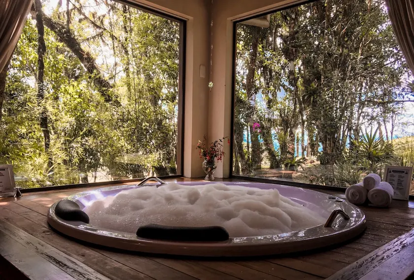 House in the mountains Whirlpool Fireplace View of the woods - Image 1