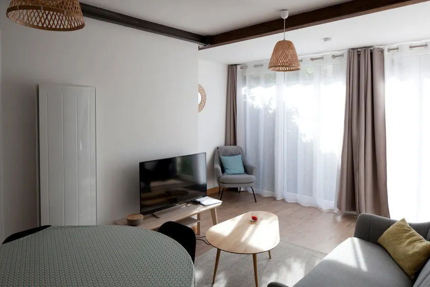 Apartment 10 minutes from Reims city center - Image 1