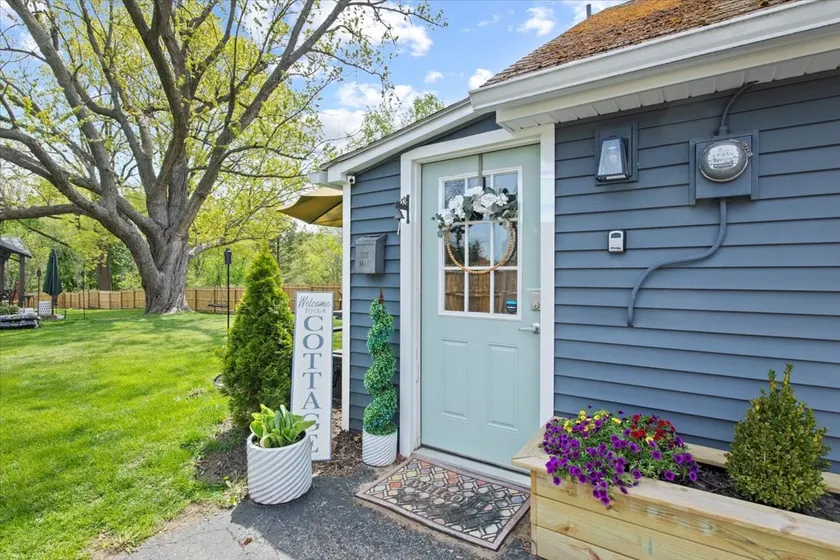 Cozy Cottage - Image 1