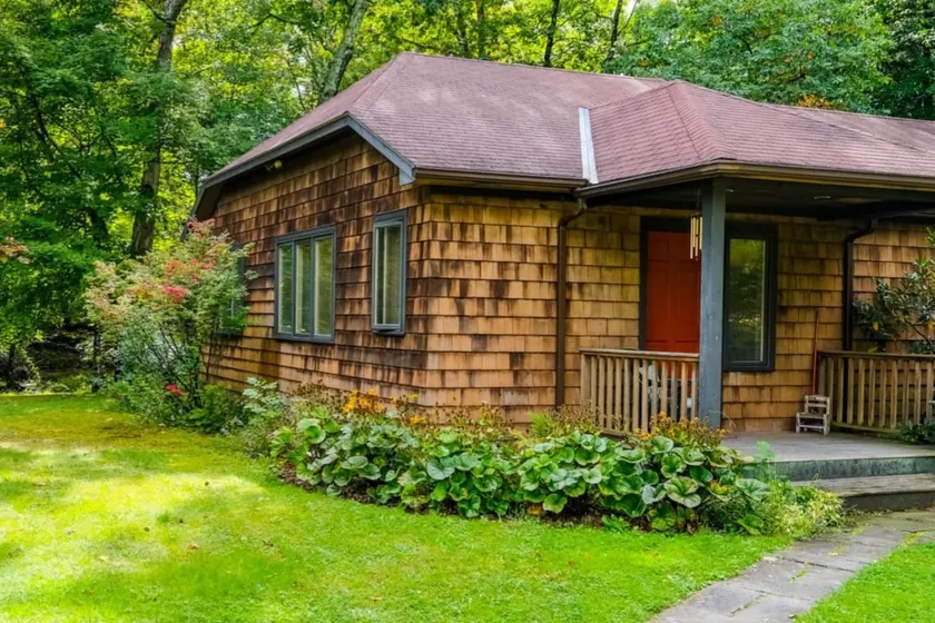 Streamside Cottage Fuß in die Stadt von Woodstock - Image 1