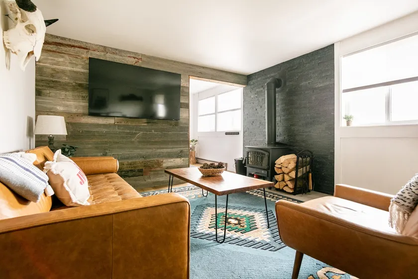 New two br Condo. Walk to tram! King & Bunk Beds! - Image 1