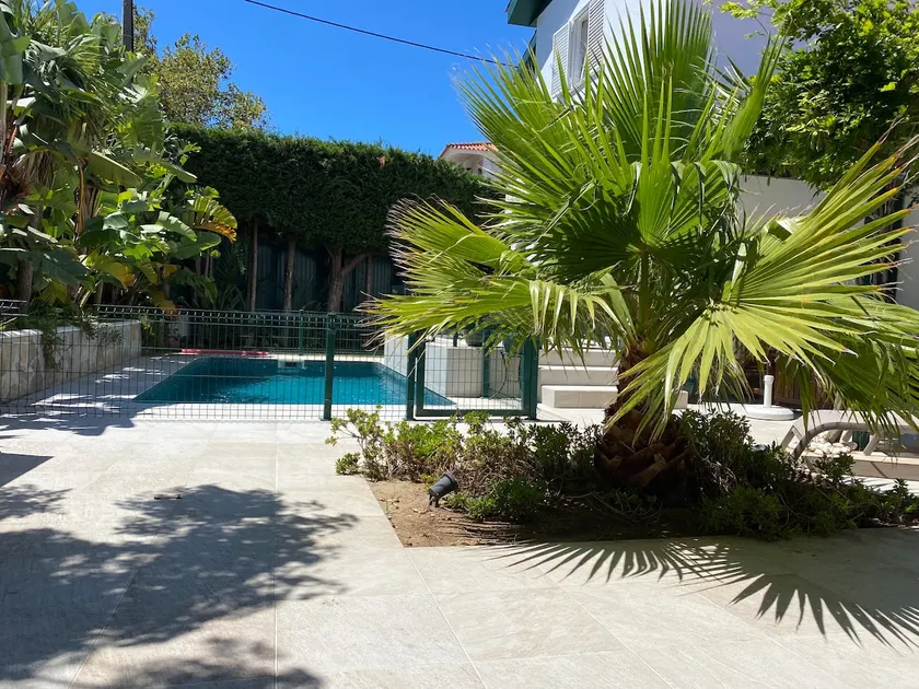 Charming cottage, pool & garden by Guincho beach - Image 1