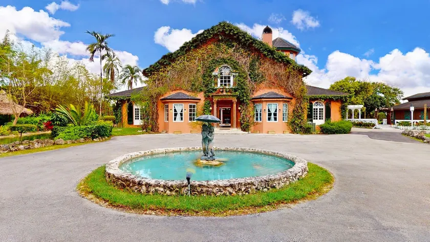 Luxury Retreat for Large Groups near Miami/Keys - Image 1