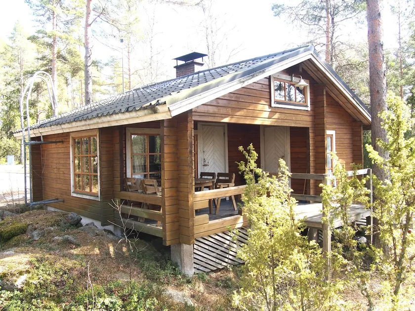 Pinetree Cottages Log cabin - Image 1
