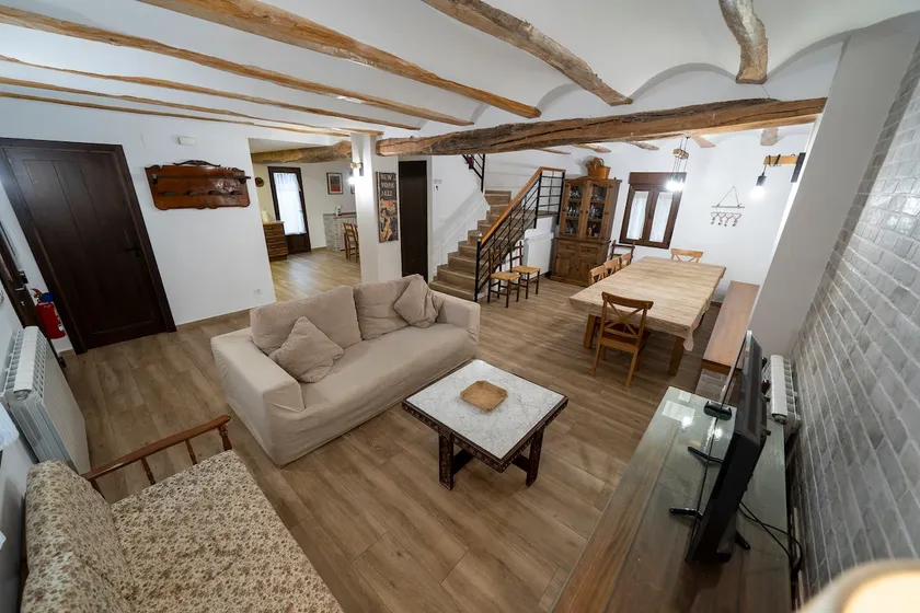 Get to know Teruel and Dinopolis at Casa Clemen - Image 1