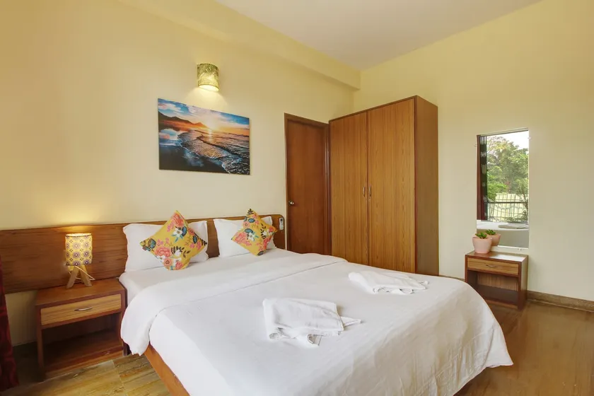 Adenium - Comfy 2BHK | Vast Pool | 5km to Anjuna - Image 1