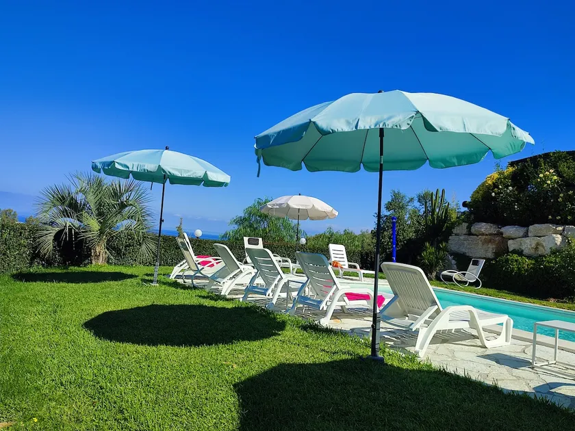 Casa del Poggio Barone - Limone -Hibiscus - Image 1