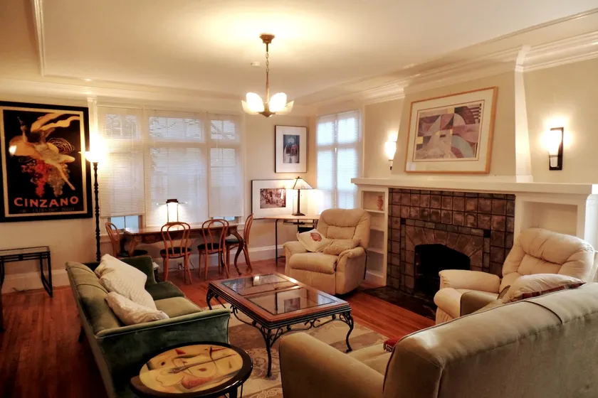 Classic & Spacious 1 BR - Elmwood - Image 1
