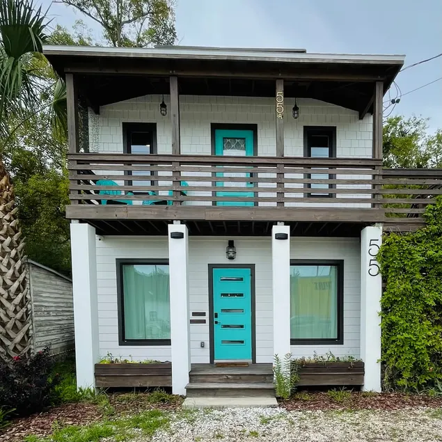 *2BR* Luxe Loft Close to Everything | Balcony - Image 1