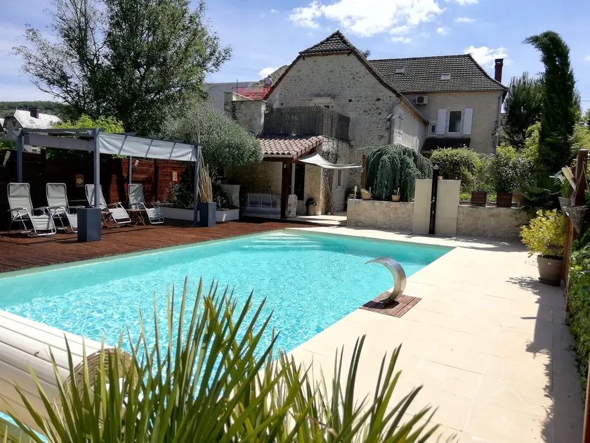 Villa de 160 m2 Avec Piscine Chauffée 10 Personnes - Image 1