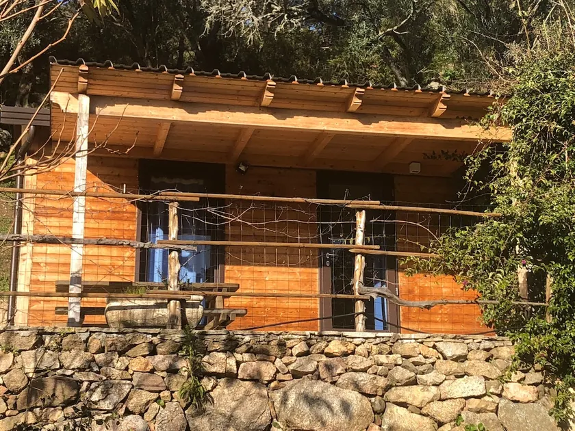 Camping chalet N°2 direct access to the beach. - Image 1
