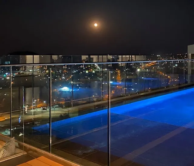 Menlyn Maine One Bedroom Penthouse. No Loadshed! - Image 1
